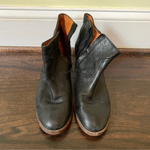 Madewell 1937 Black Leather Zip Ankle Boots Womens Size 9 Style 17340 - Picture 2 of 4